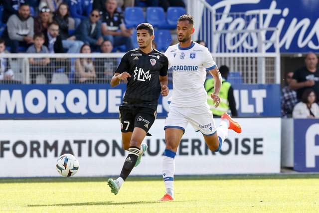 加兰25+8库里仅得11分 骑士大胜勇士豪取7连胜