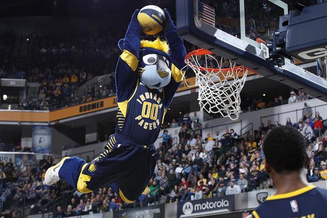 库里21分7助攻波斯特20分 勇士大胜公牛止连败