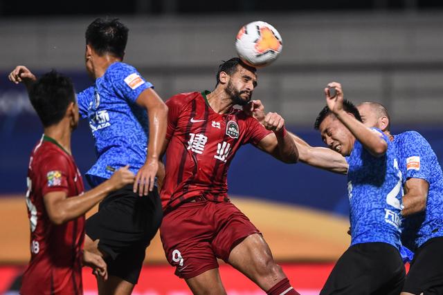 76人力克热火重返东部前六 公牛险胜开拓者